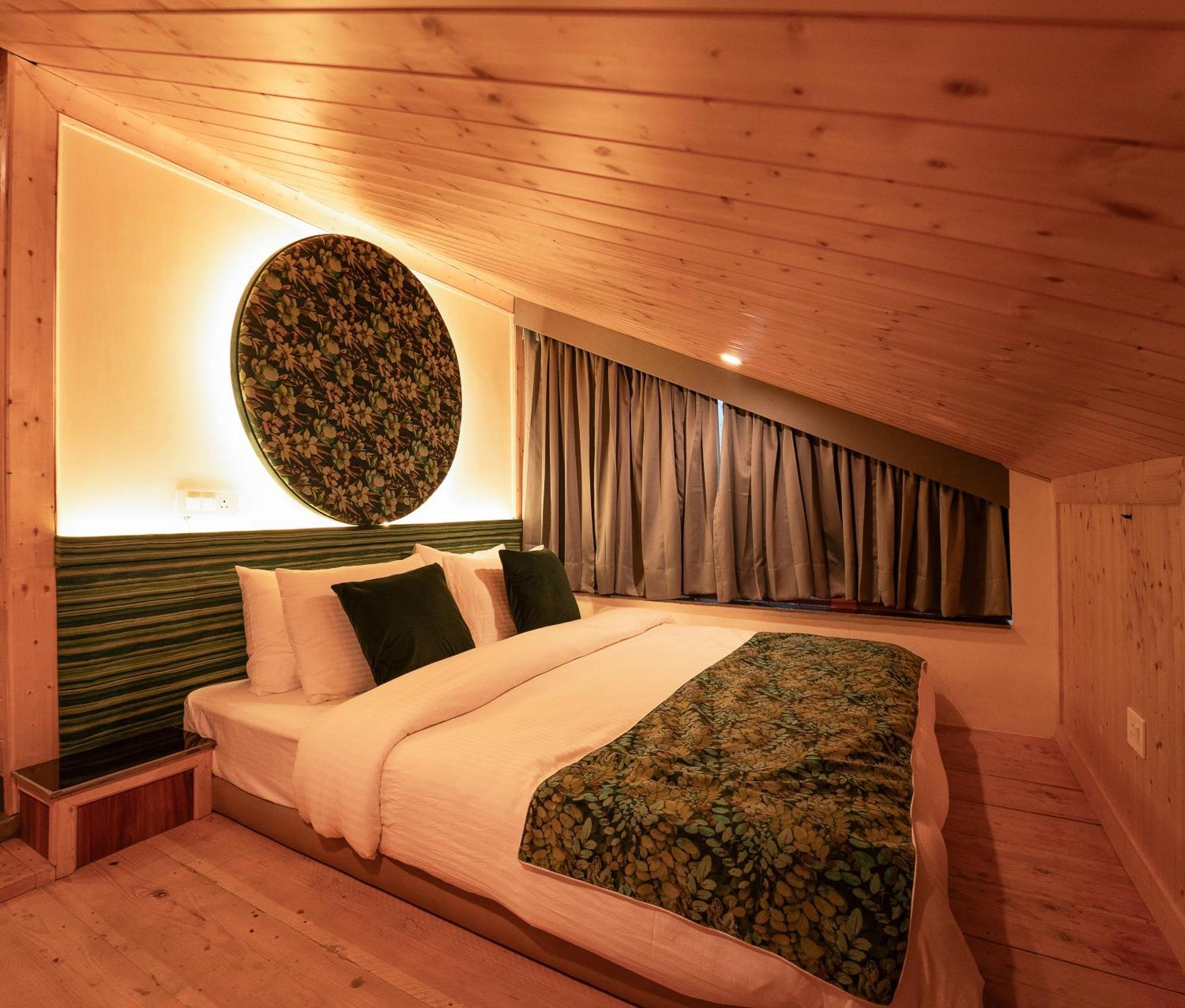 Nazaara - A Luxe Retreat Otel Manāli Dış mekan fotoğraf