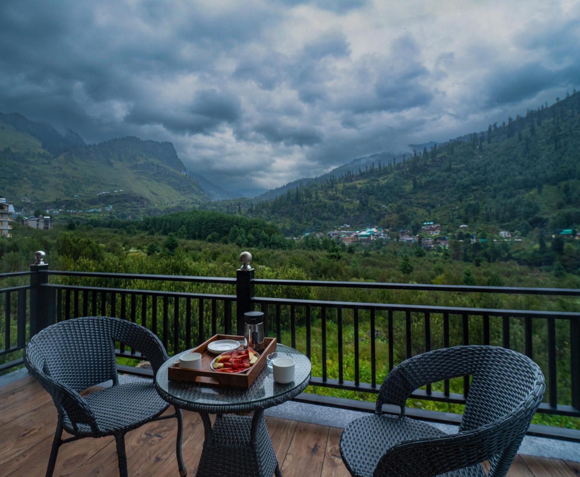 Nazaara - A Luxe Retreat Otel Manāli Dış mekan fotoğraf