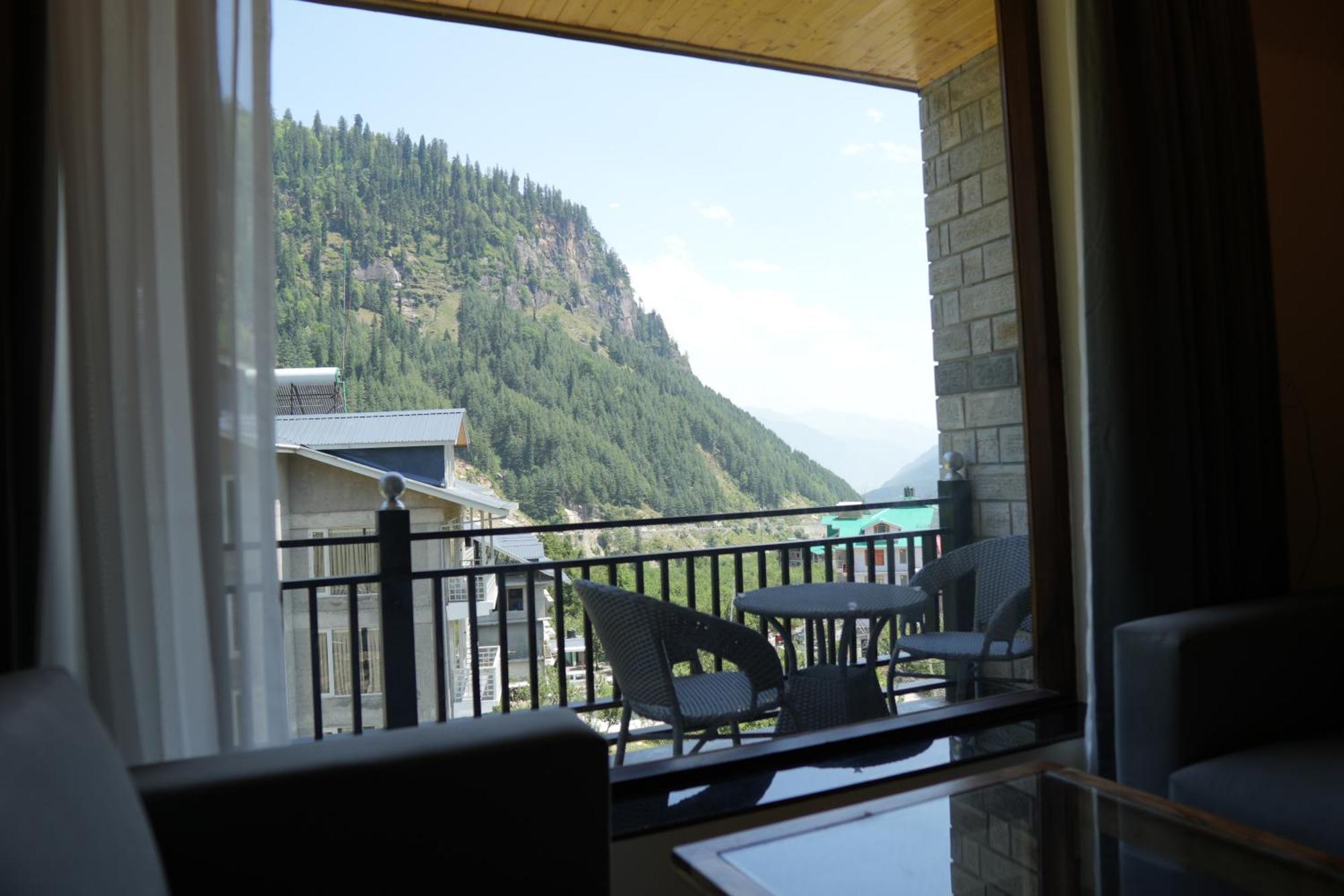 Nazaara - A Luxe Retreat Otel Manāli Dış mekan fotoğraf
