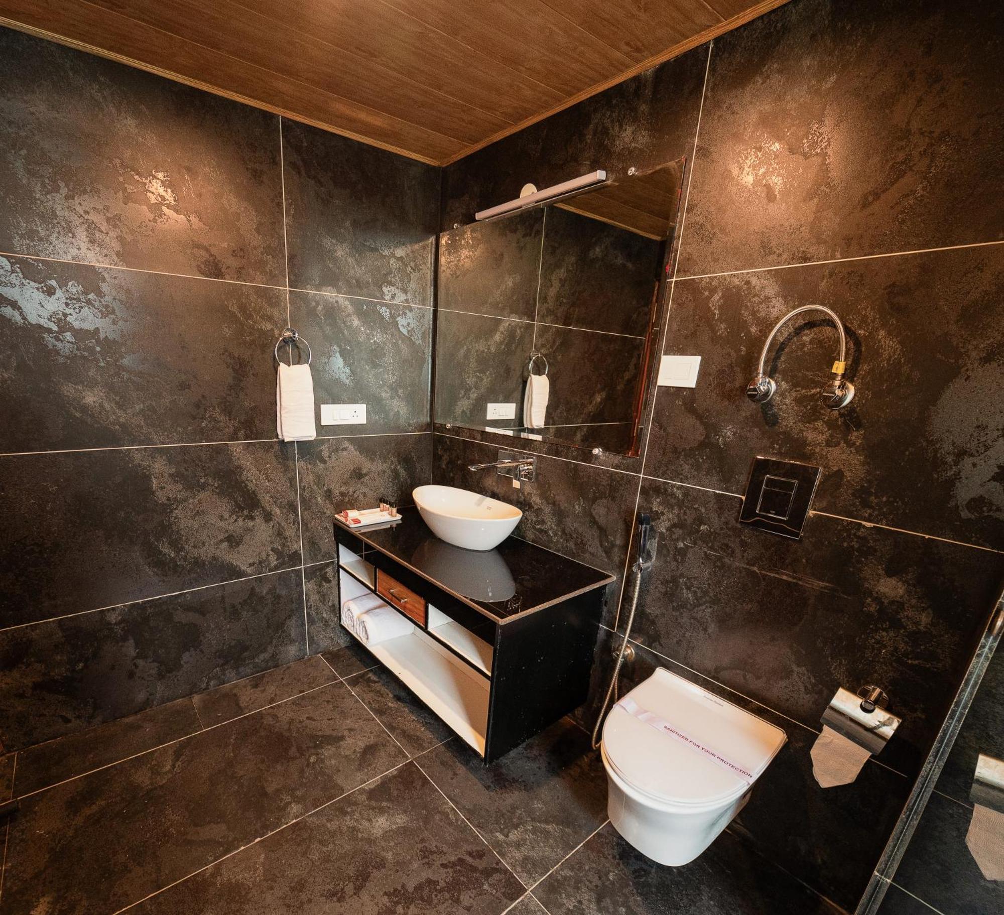 Nazaara - A Luxe Retreat Otel Manāli Dış mekan fotoğraf